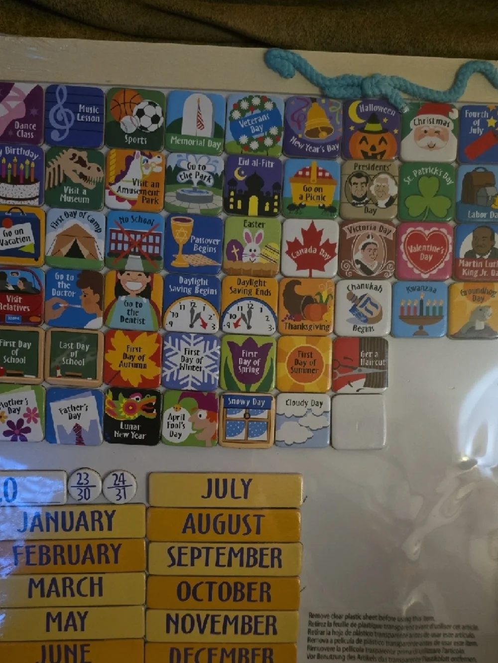 Melissa & Doug Magnetic Monthly Calendar 112 Magnets